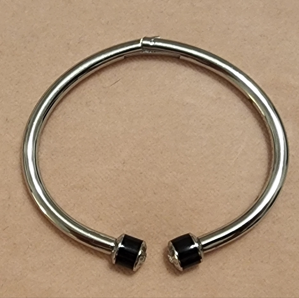 Henri Bendel bangles bundle